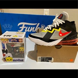 Lebron XVIII Low Sylvester vs Tweety & Space Jam Funko